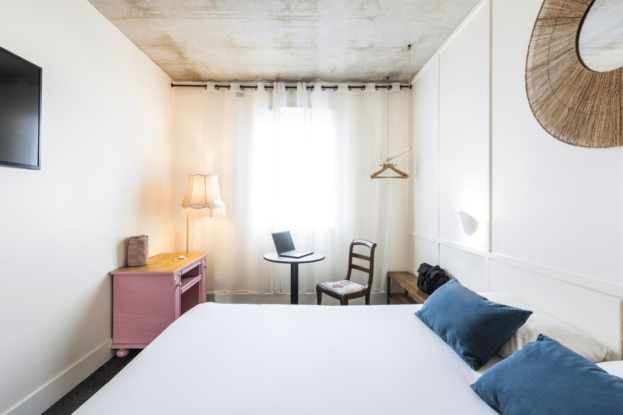 Theo Limoges, The Originals City Hotel 3*